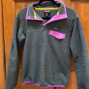 Women’s Patagonia fleece pullover